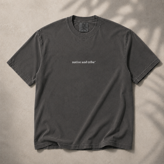 essential logo tee